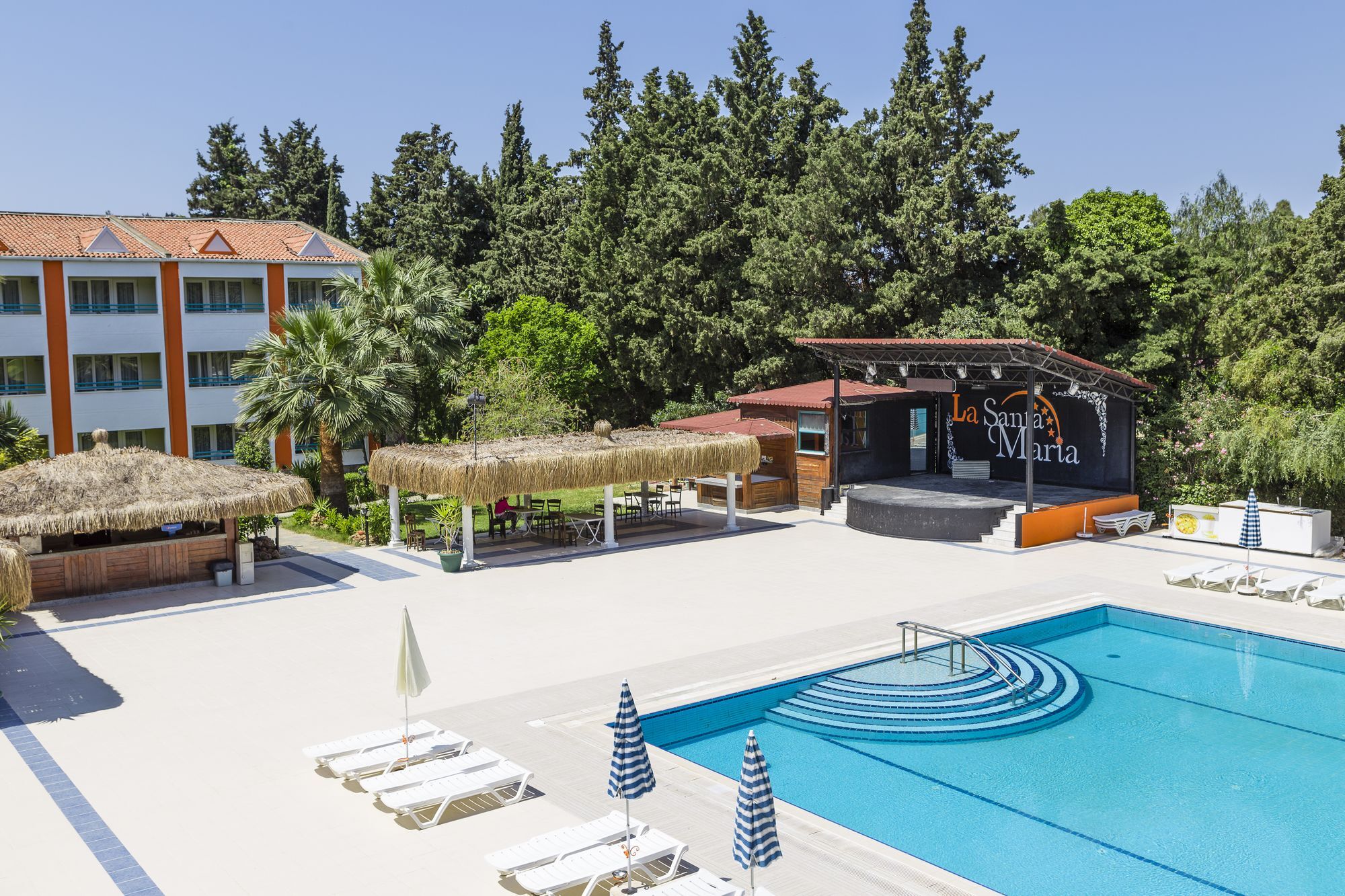 La Santa Maria Hotel Кушадасъ Екстериор снимка